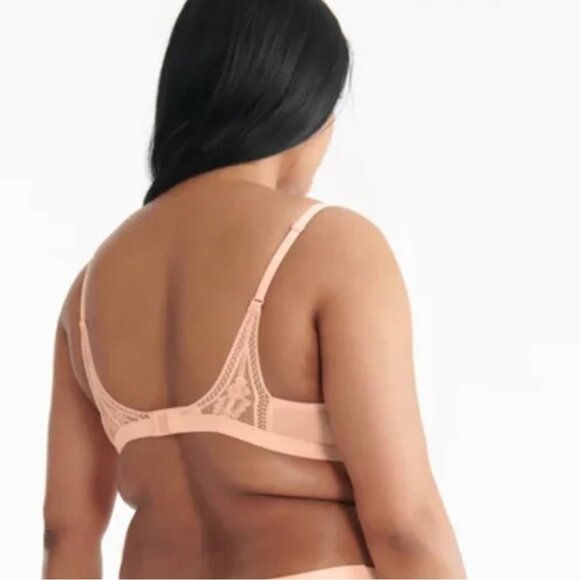 Knix Deep V Lace Bralette in Honey Peach Size Large NWT - Picture 3 of 8